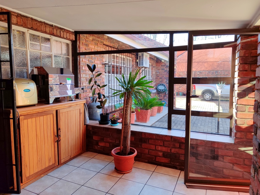 3 Bedroom Property for Sale in Vaal Park North West